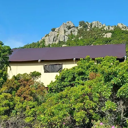 אוהל מפואר Glamping Tent Nel Supramonte Urzulei